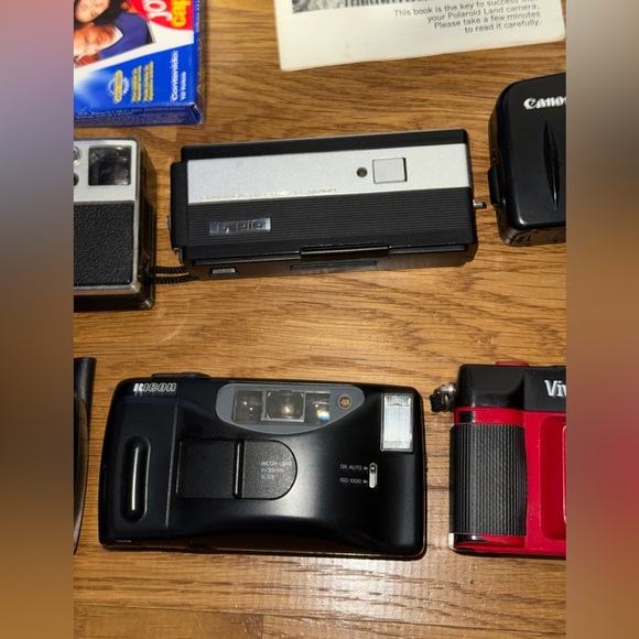 Lot Of 9 Mixed Film Cameras - Picture 6 of 9